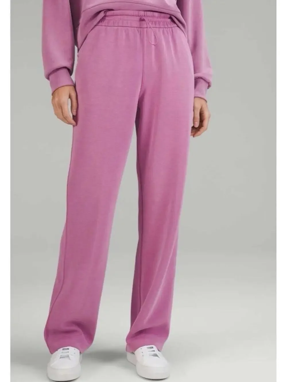Lululemon Softstreme High-Rise Pant *Full Length 31in inseam Pink size 4. EUC